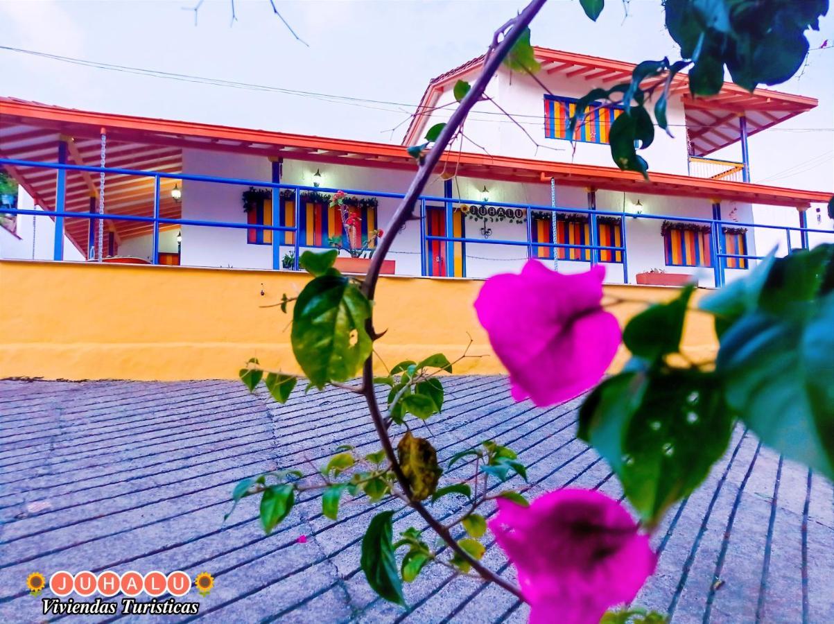 ᒍᑌᕼᗩᒪᑌ Hotel Jericoc  Eksteriør billede